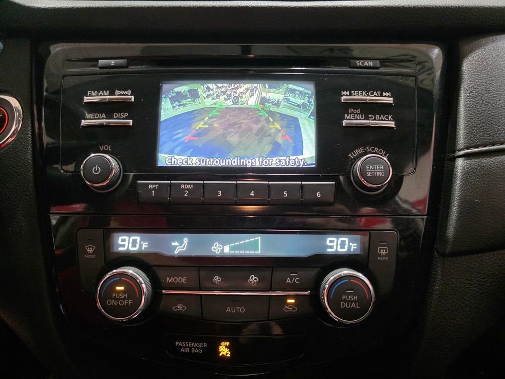 2017 Nissan Rogue SV
