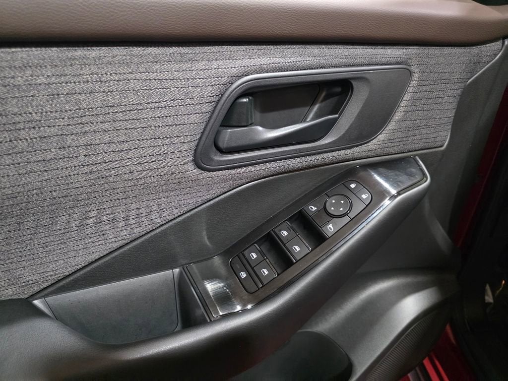 2023 Nissan Rogue S Intelligent AWD
