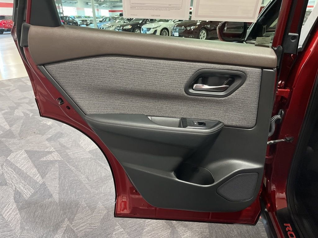 2023 Nissan Rogue SV Intelligent AWD