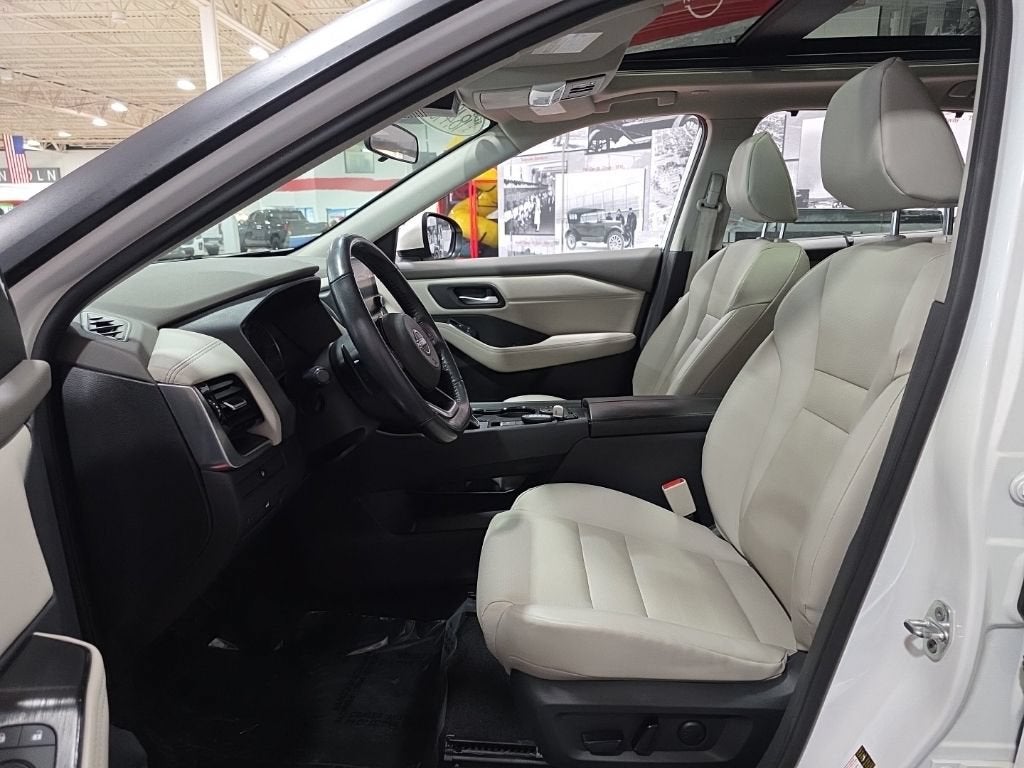 2022 Nissan Rogue SV Intelligent AWD