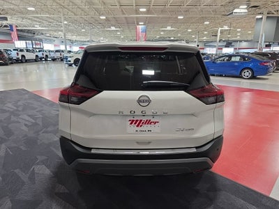 2022 Nissan Rogue SV Intelligent AWD