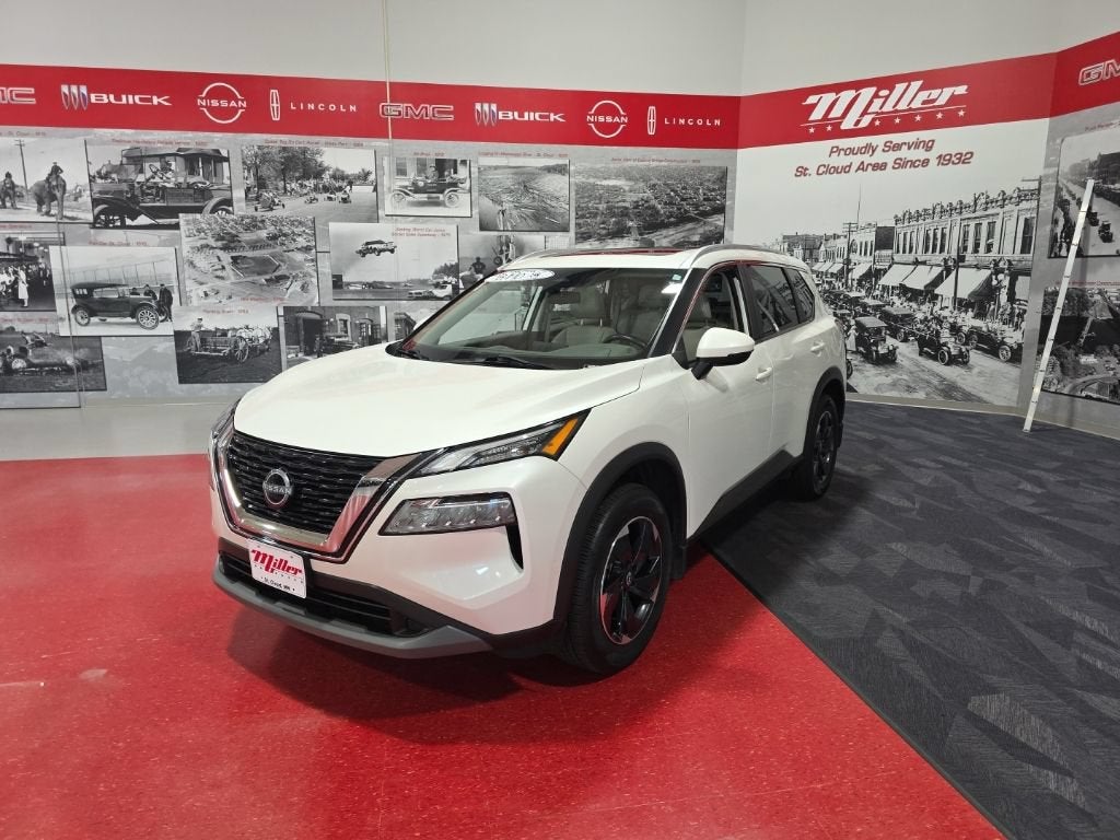 2022 Nissan Rogue SV Intelligent AWD