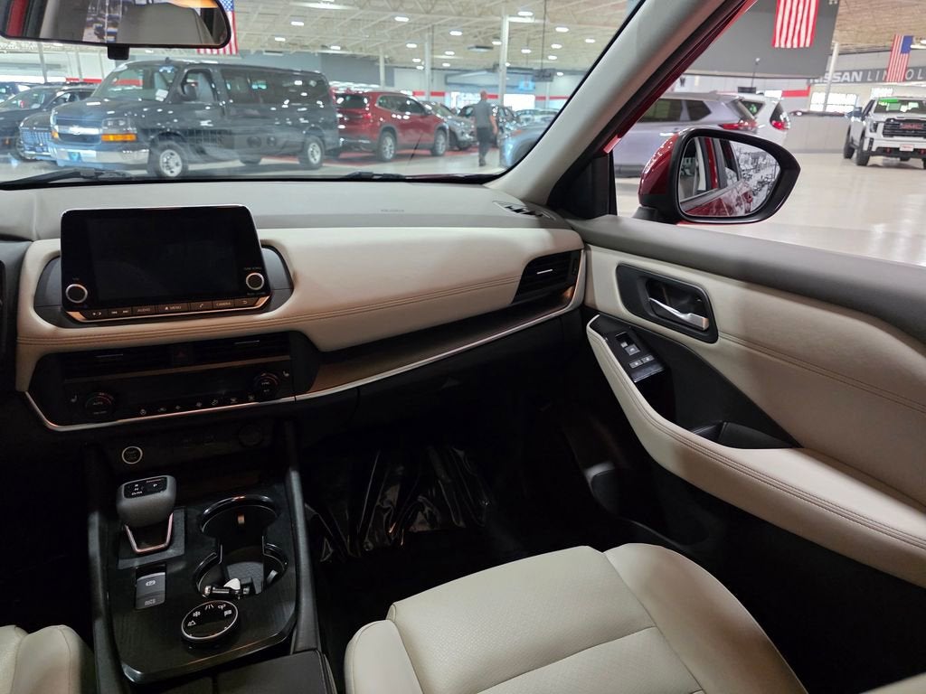 2023 Nissan Rogue SV Intelligent AWD