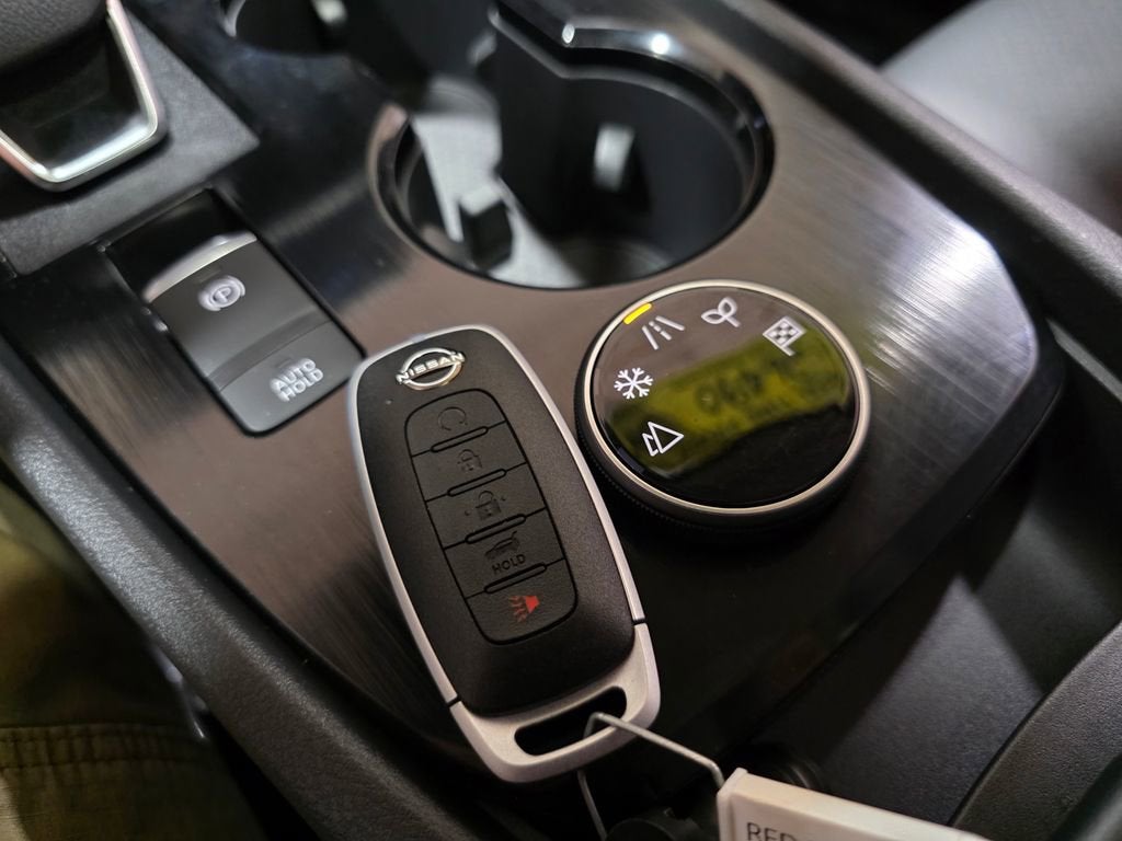 2023 Nissan Rogue SV Intelligent AWD