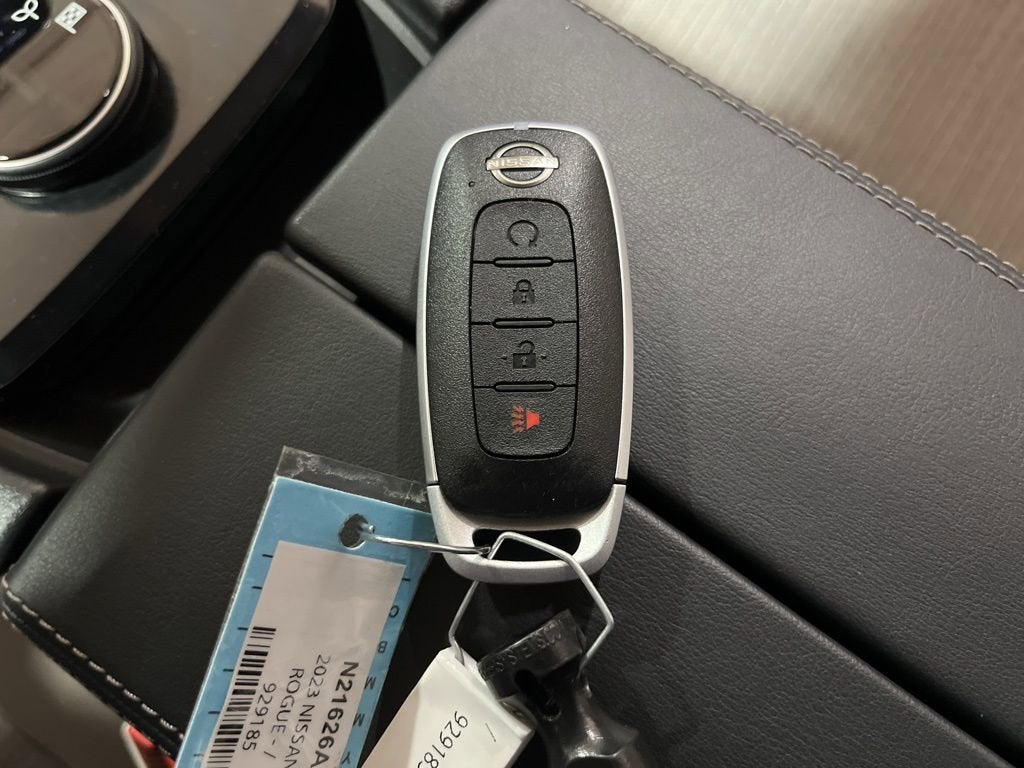 2023 Nissan Rogue SV Intelligent AWD