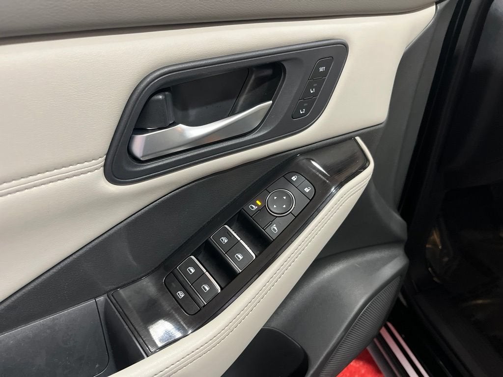 2023 Nissan Rogue SL Intelligent AWD