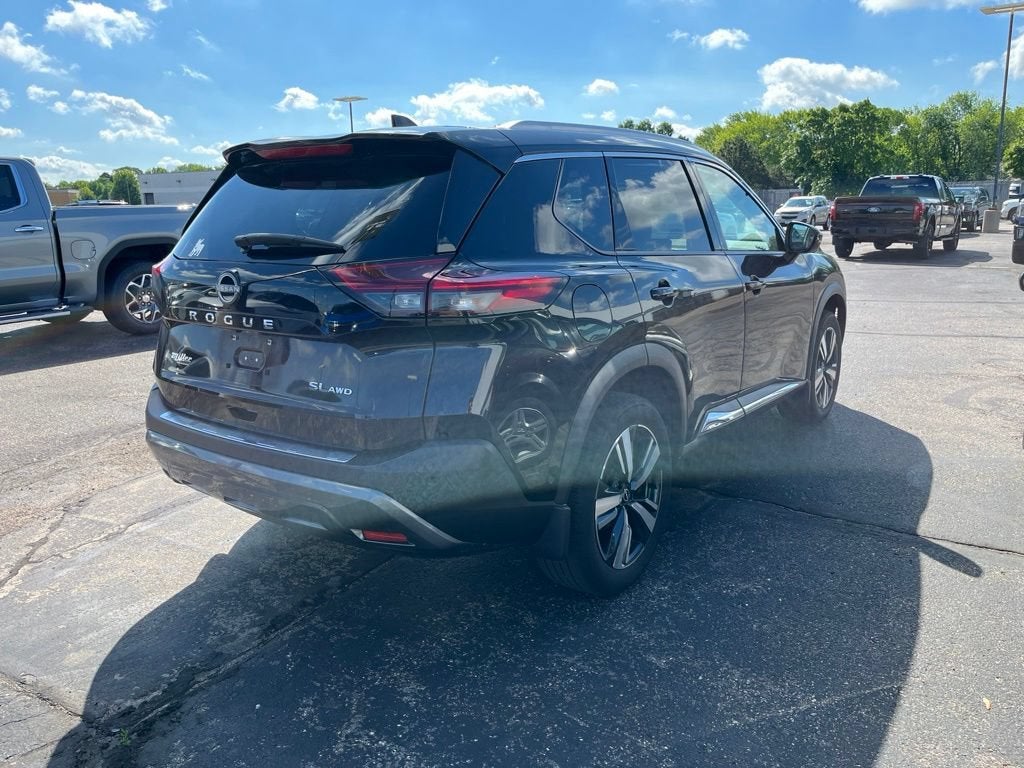 2023 Nissan Rogue SL Intelligent AWD