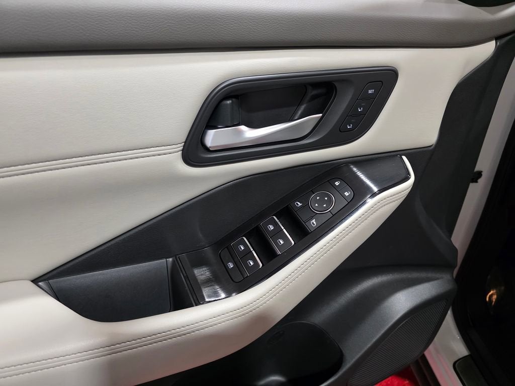 2023 Nissan Rogue SL Intelligent AWD