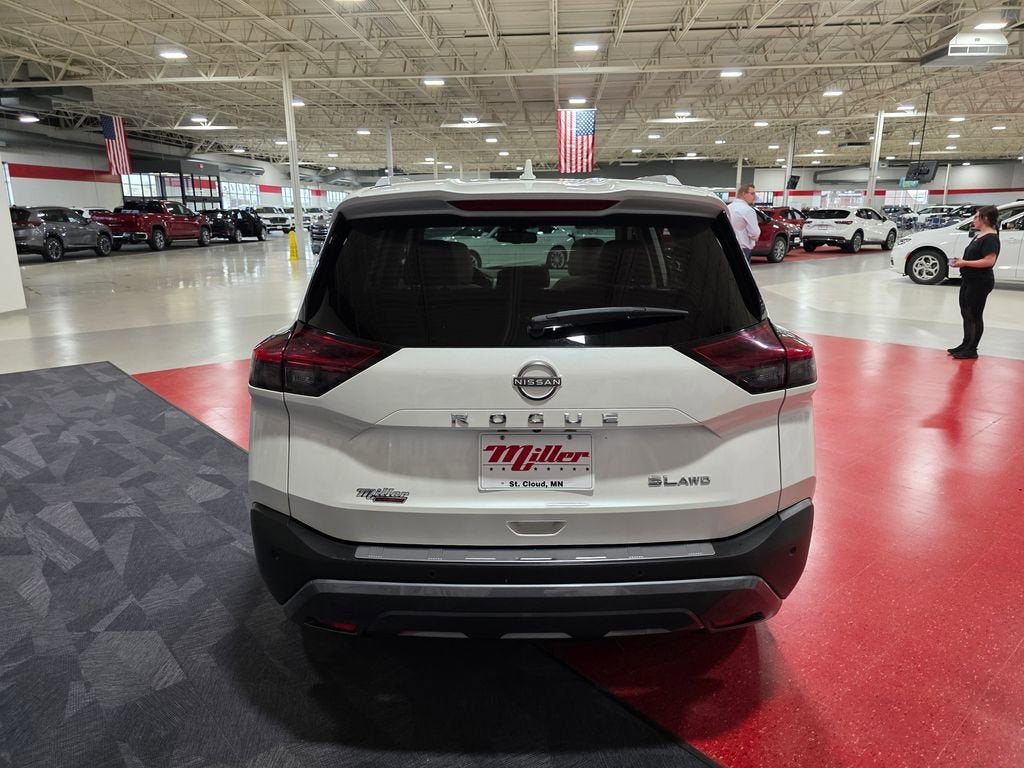2023 Nissan Rogue SL Intelligent AWD