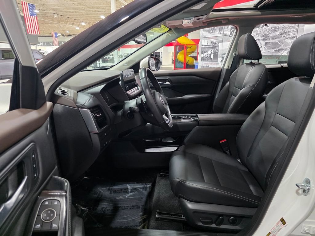 2023 Nissan Rogue SL Intelligent AWD