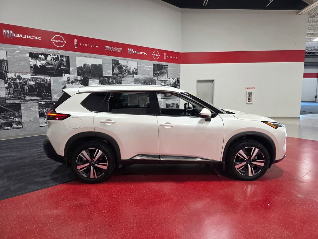 2023 Nissan Rogue SL Intelligent AWD