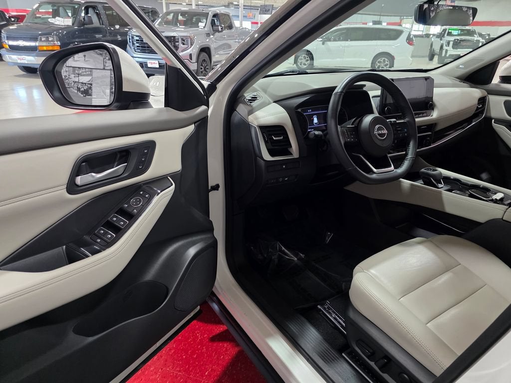 2023 Nissan Rogue SL Intelligent AWD