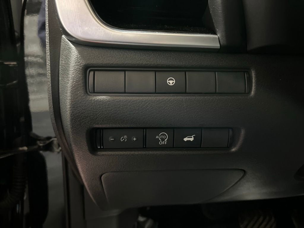 2023 Nissan Rogue SL Intelligent AWD