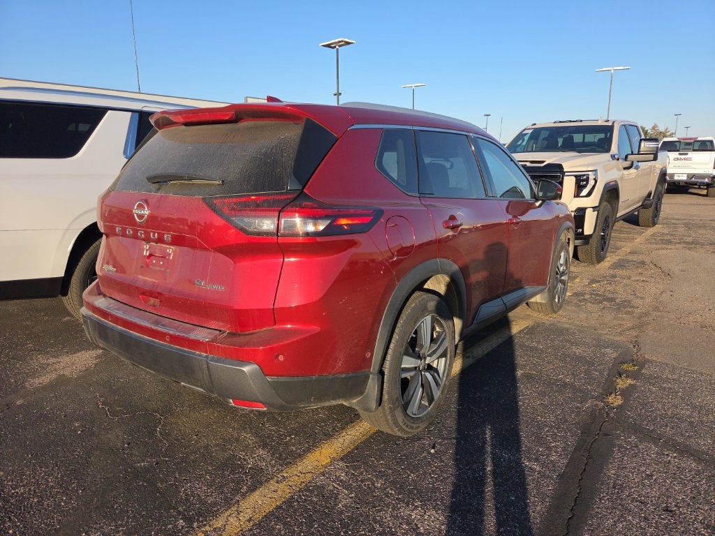 2024 Nissan Rogue SL