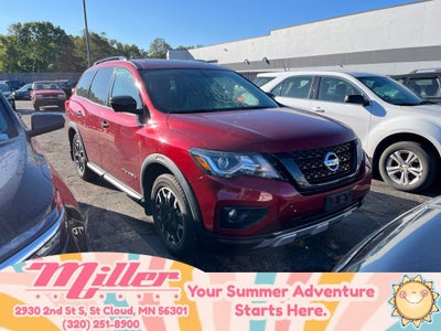 2020 Nissan Pathfinder SL 4WD
