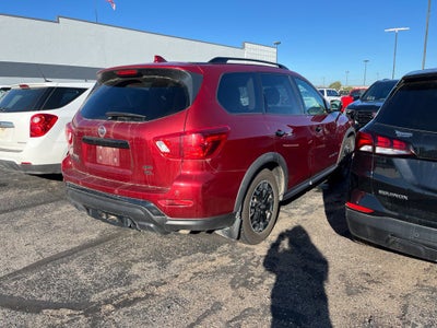 2020 Nissan Pathfinder SL 4WD