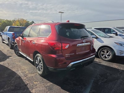 2019 Nissan Pathfinder SV