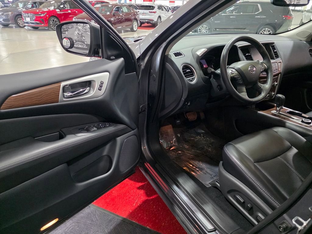 2019 Nissan Pathfinder Platinum