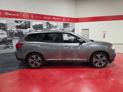 2019 Nissan Pathfinder Platinum