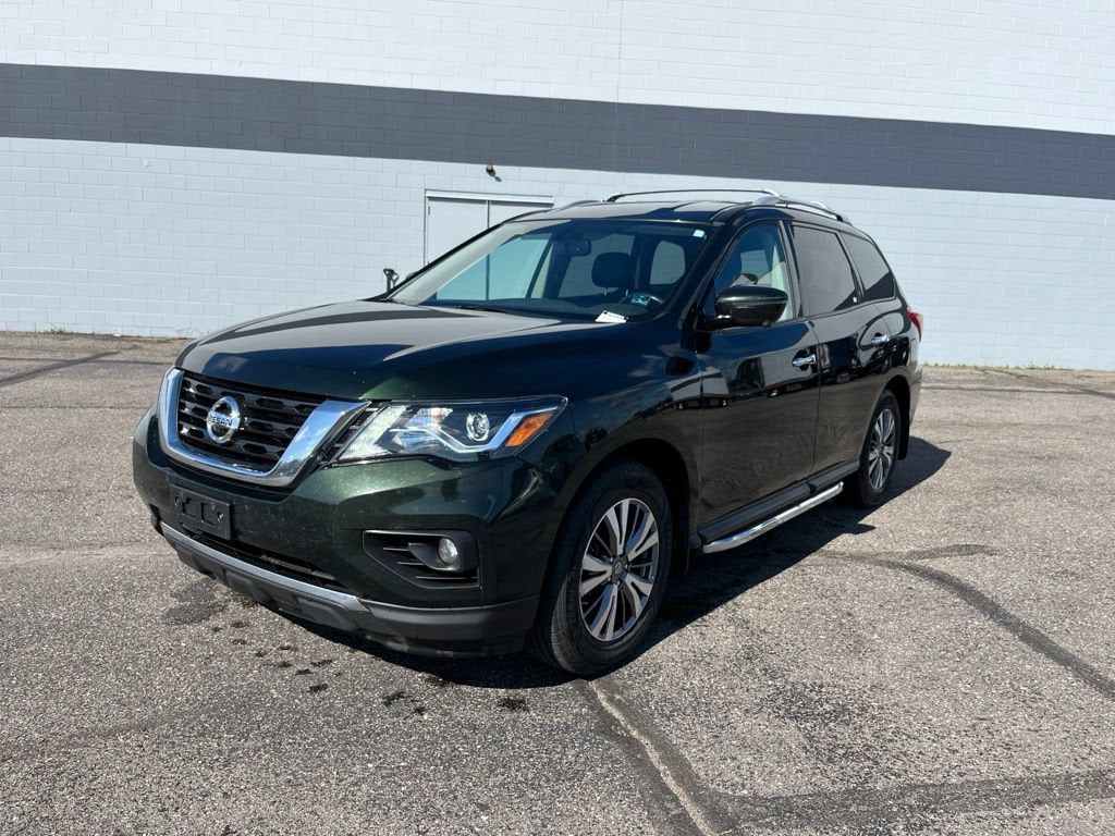 2018 Nissan Pathfinder SL