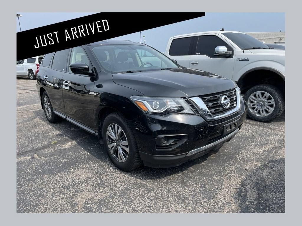 2019 Nissan Pathfinder S