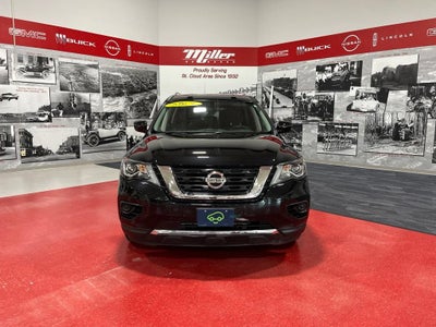 2019 Nissan Pathfinder S
