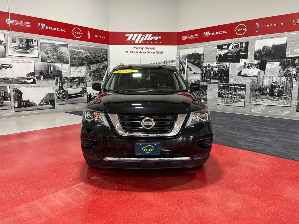 2019 Nissan Pathfinder S