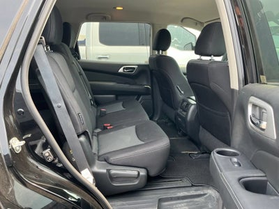 2019 Nissan Pathfinder S