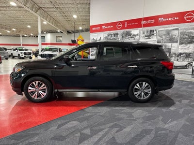 2019 Nissan Pathfinder S