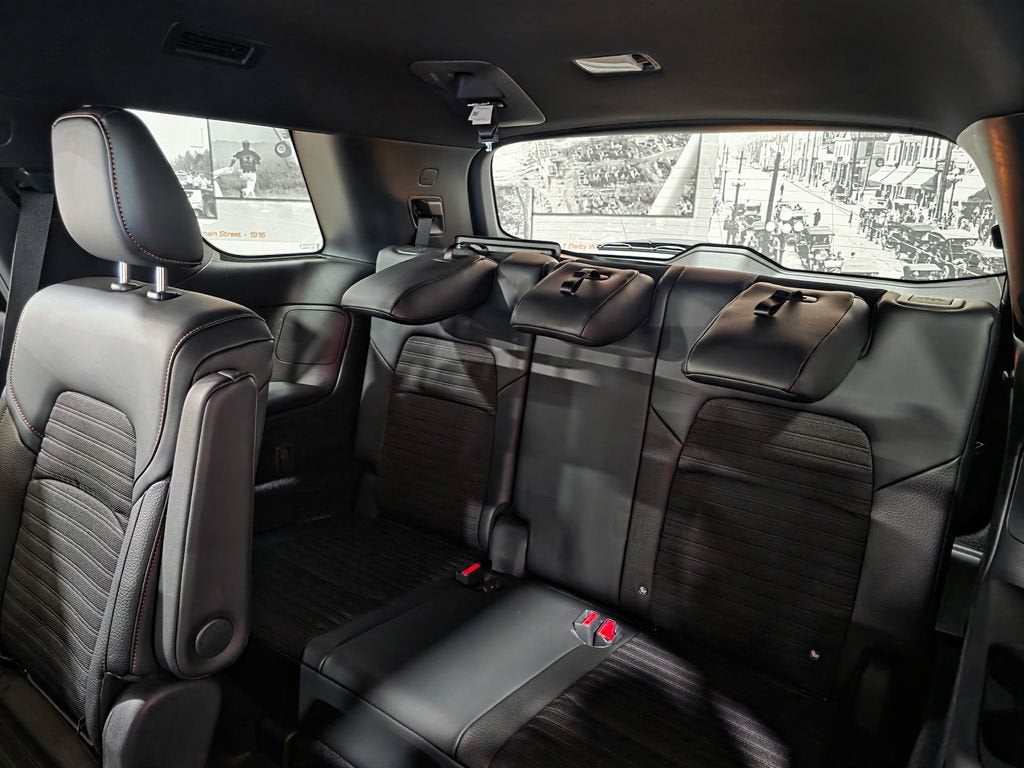 2025 Nissan Pathfinder Rock Creek 4WD