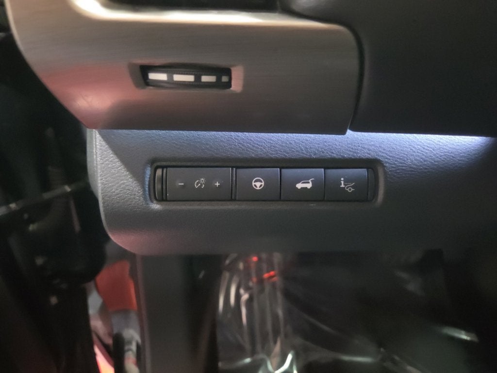 2022 Nissan Pathfinder Platinum 4WD
