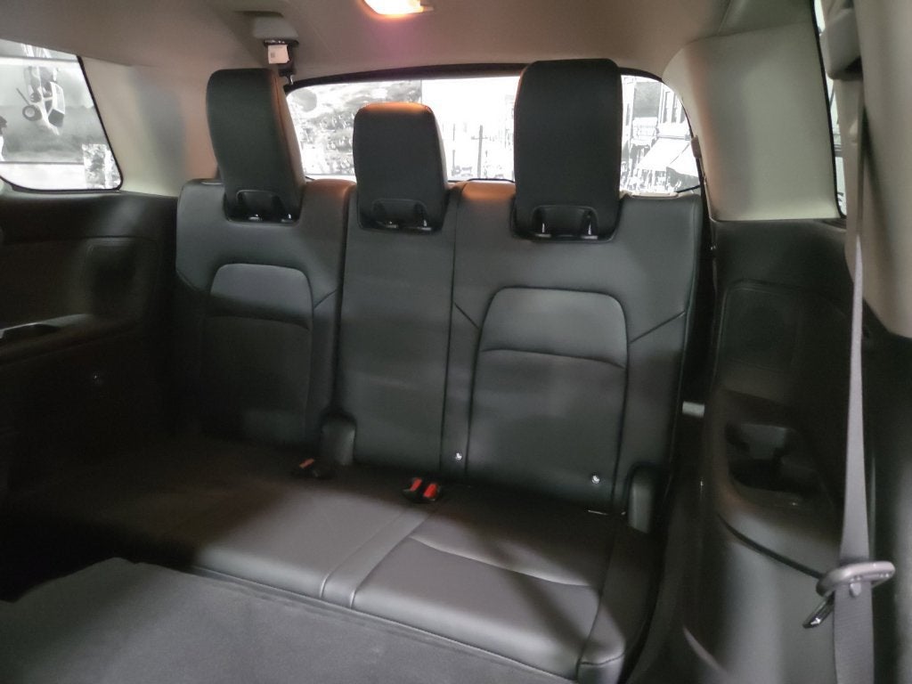 2022 Nissan Pathfinder Platinum 4WD