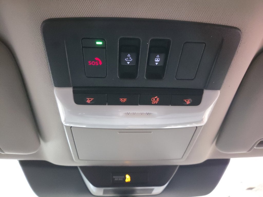 2022 Nissan Pathfinder Platinum 4WD