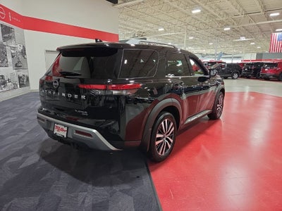 2022 Nissan Pathfinder Platinum 4WD