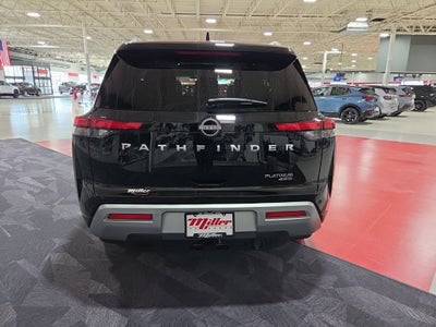2022 Nissan Pathfinder Platinum 4WD