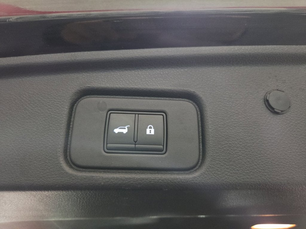 2022 Nissan Pathfinder Platinum 4WD