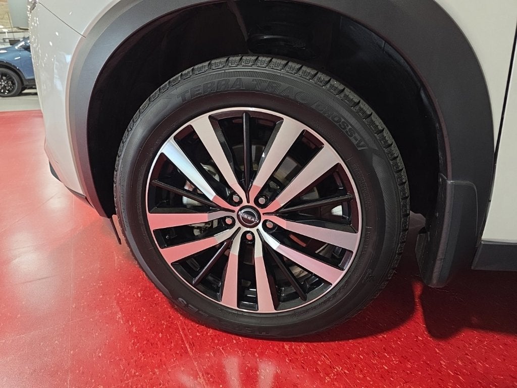 2023 Nissan Pathfinder Platinum 4WD
