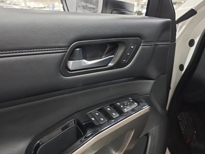 2023 Nissan Pathfinder Platinum 4WD