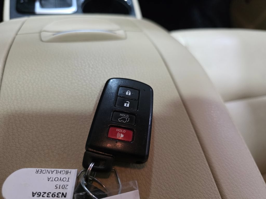 2015 Toyota Highlander Limited V6