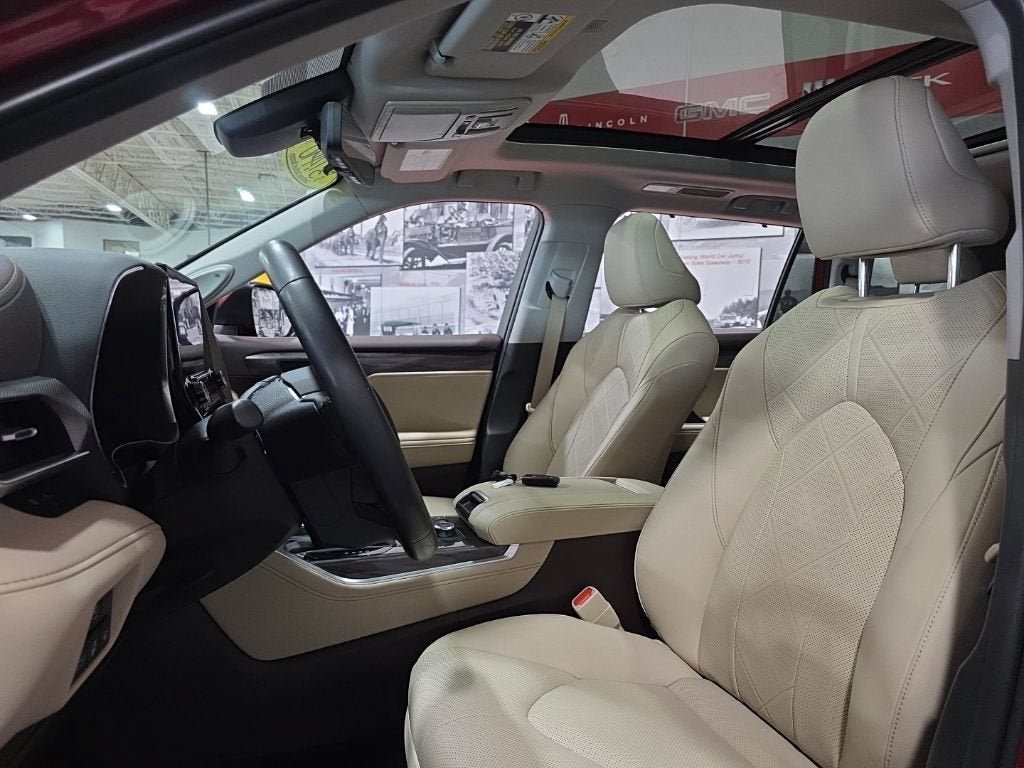 2020 Toyota Highlander Platinum