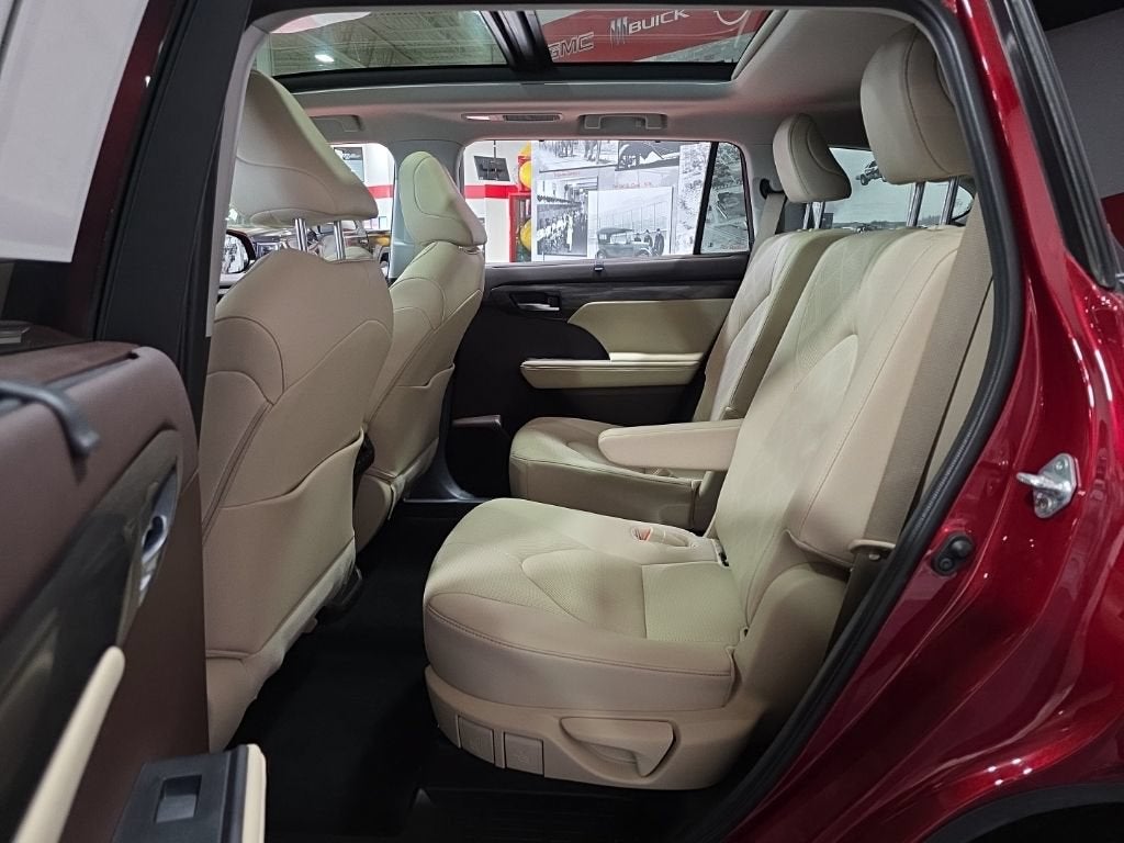 2020 Toyota Highlander Platinum