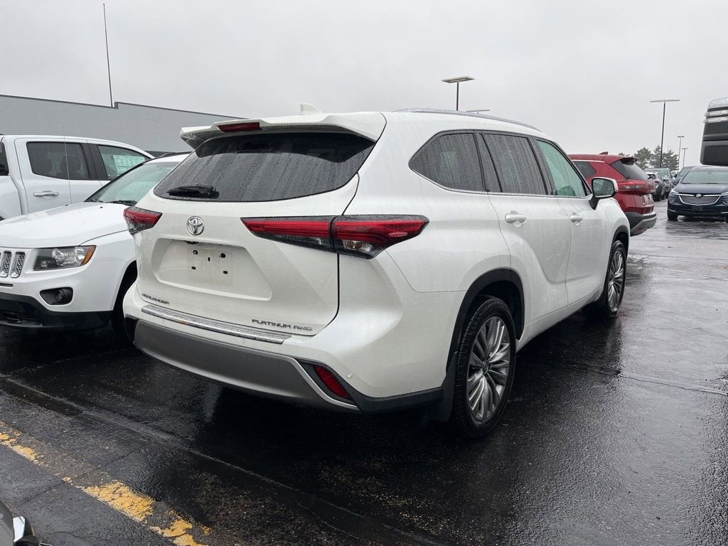 2020 Toyota Highlander Platinum