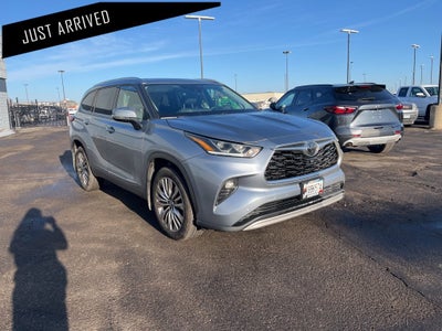 2021 Toyota Highlander Platinum