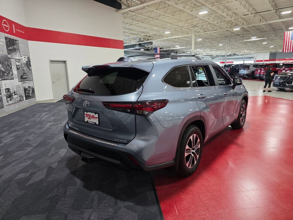 2024 Toyota Highlander XLE