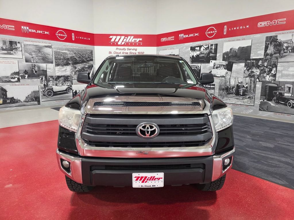2015 Toyota Tundra SR5 5.7L V8
