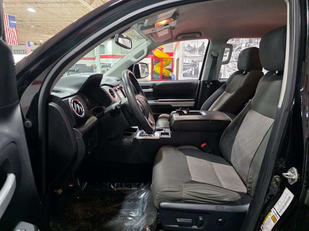 2015 Toyota Tundra SR5 5.7L V8