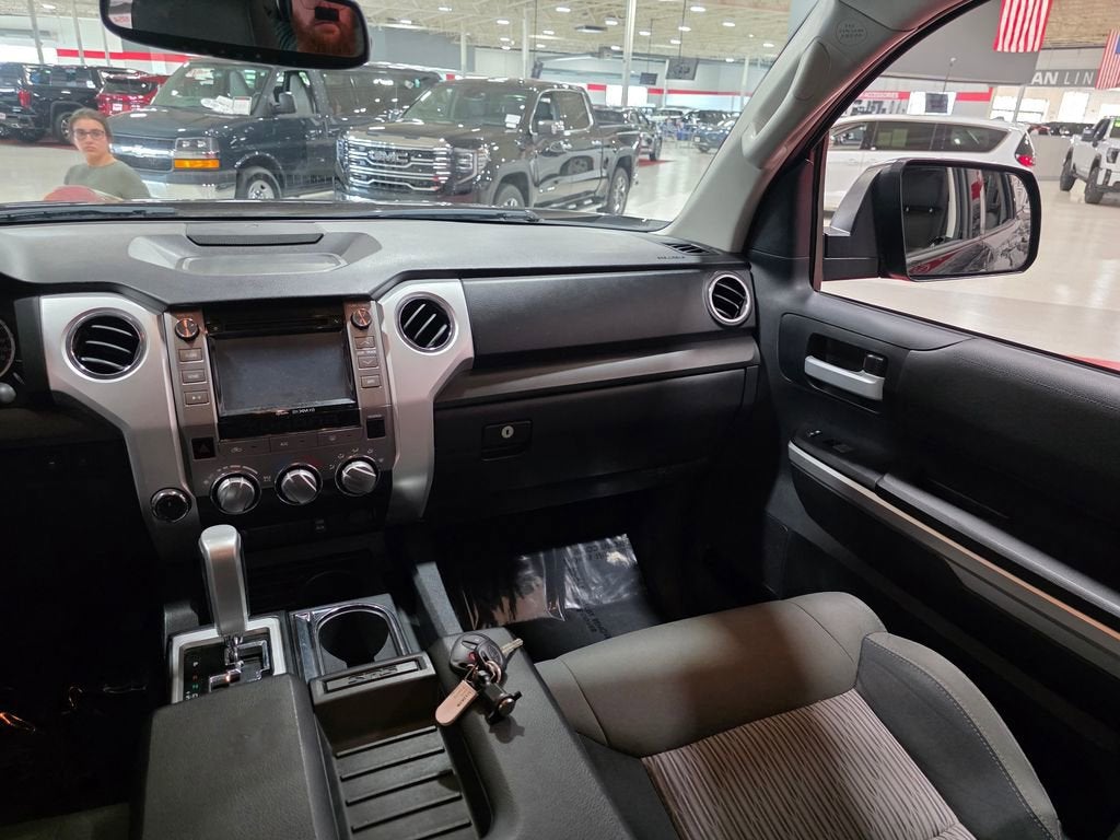 2015 Toyota Tundra SR5 5.7L V8