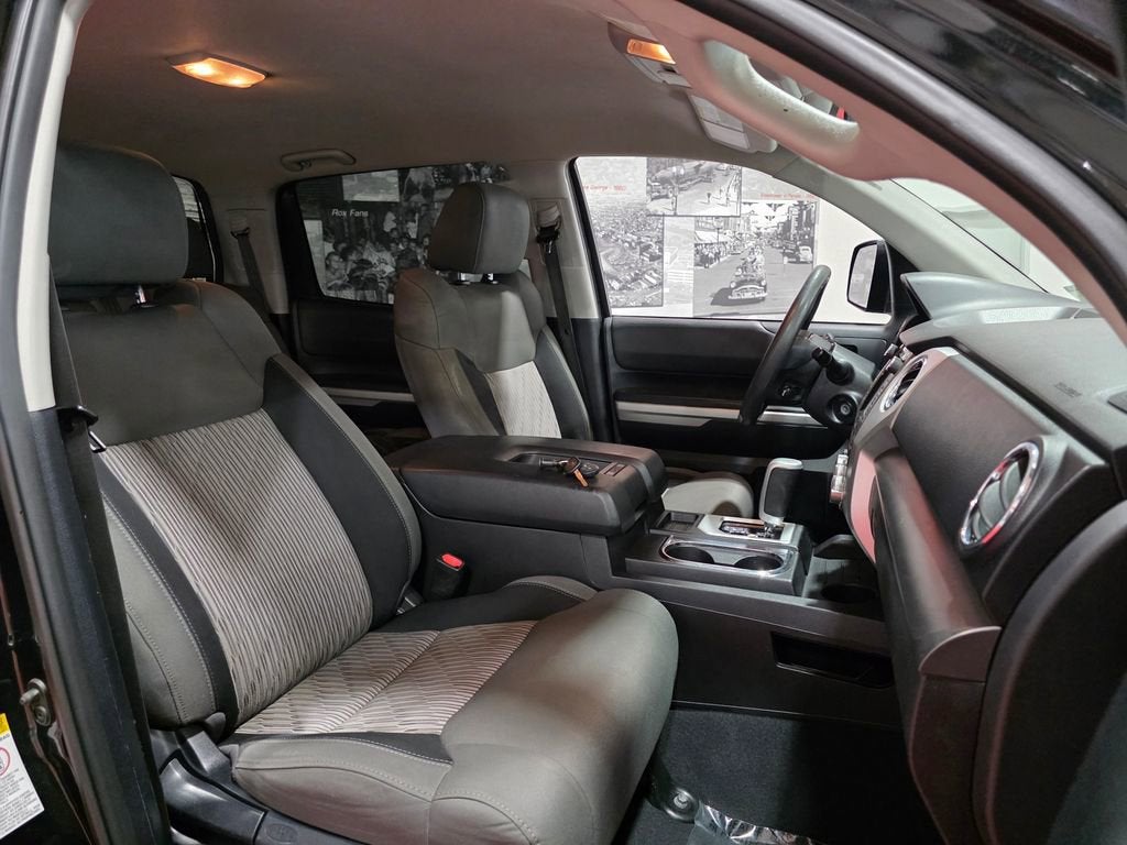 2015 Toyota Tundra SR5 5.7L V8
