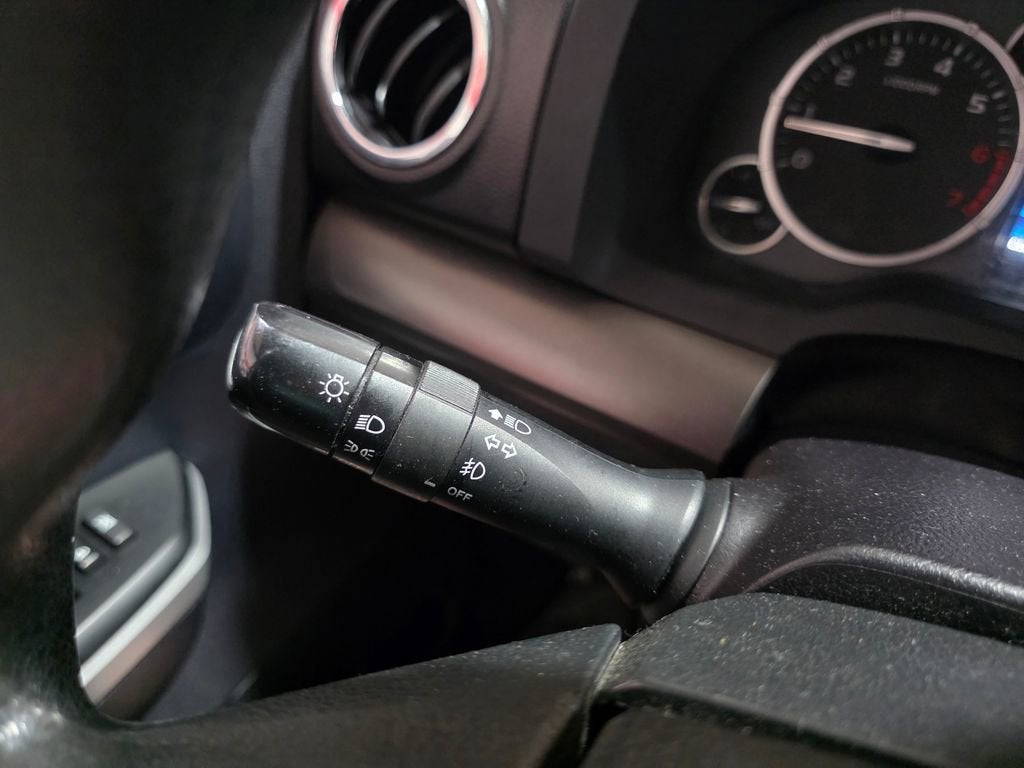 2015 Toyota Tundra SR5 5.7L V8
