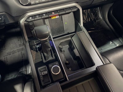 2024 Toyota Tundra Hybrid Platinum 4WD